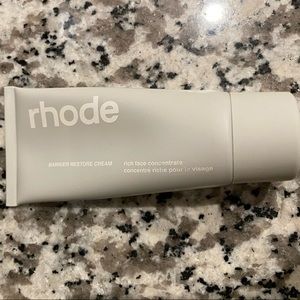 Rhode Barrier restore cream
